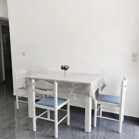 Atrium Apartment #2 Karpatos Zewnętrze zdjęcie