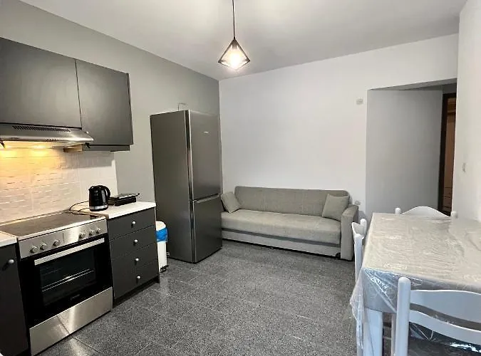 Atrium Apartment #2